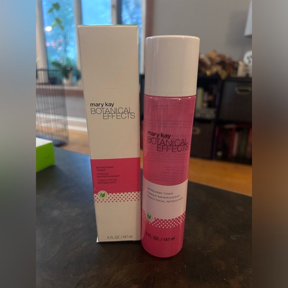 Mary Kay botanical effects toner - Picture 1 of 1